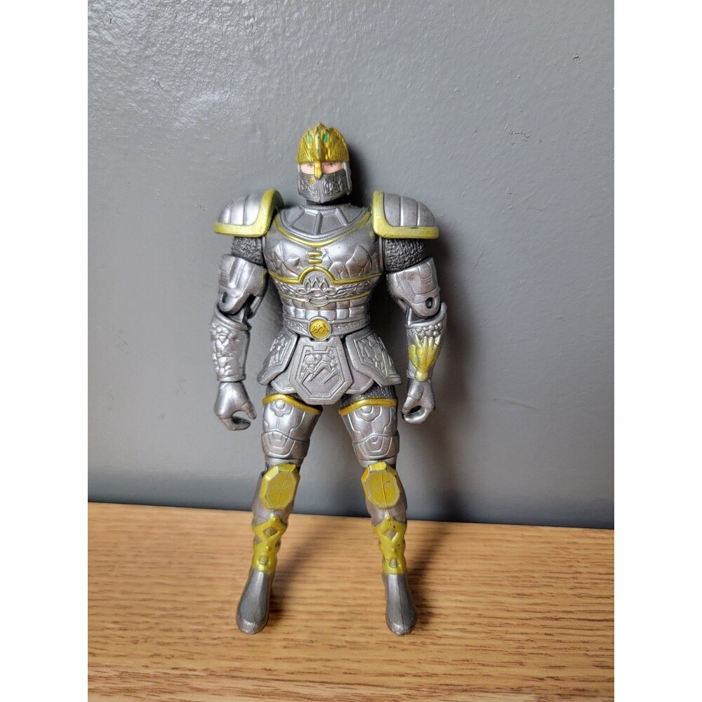Vintage Bandai Mystic Knights of Tir Na Nog ANGUS 5.5" Action Figure 1998 Loose